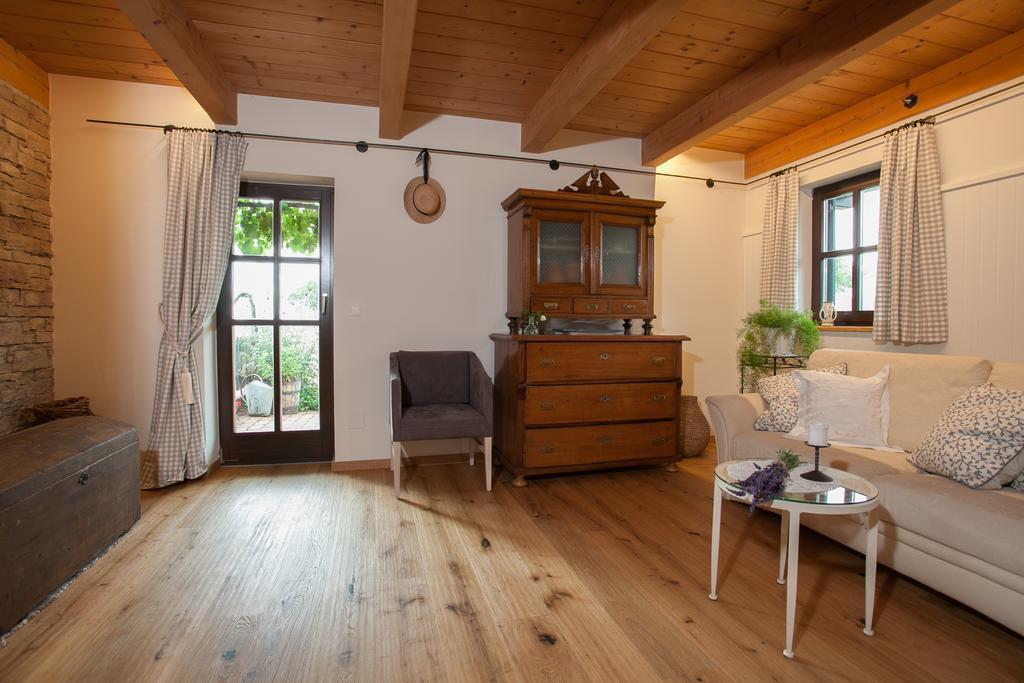 Ferienhaus Neubauer Spielfeld Dış mekan fotoğraf