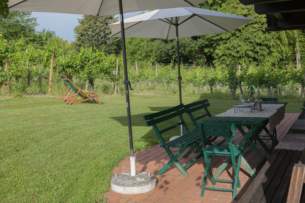 Ferienhaus Neubauer Spielfeld Dış mekan fotoğraf