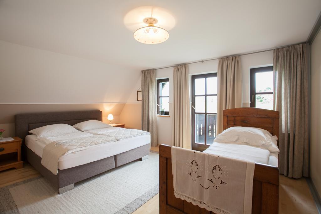 Ferienhaus Neubauer Spielfeld Dış mekan fotoğraf